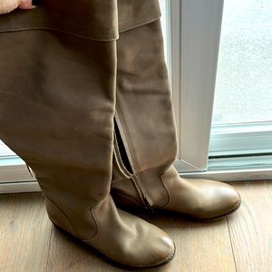 Womens tall boots, good condition